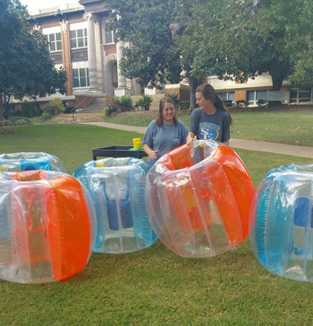 Alex Ray and Taylor Williams make sure the bubbles are ready.