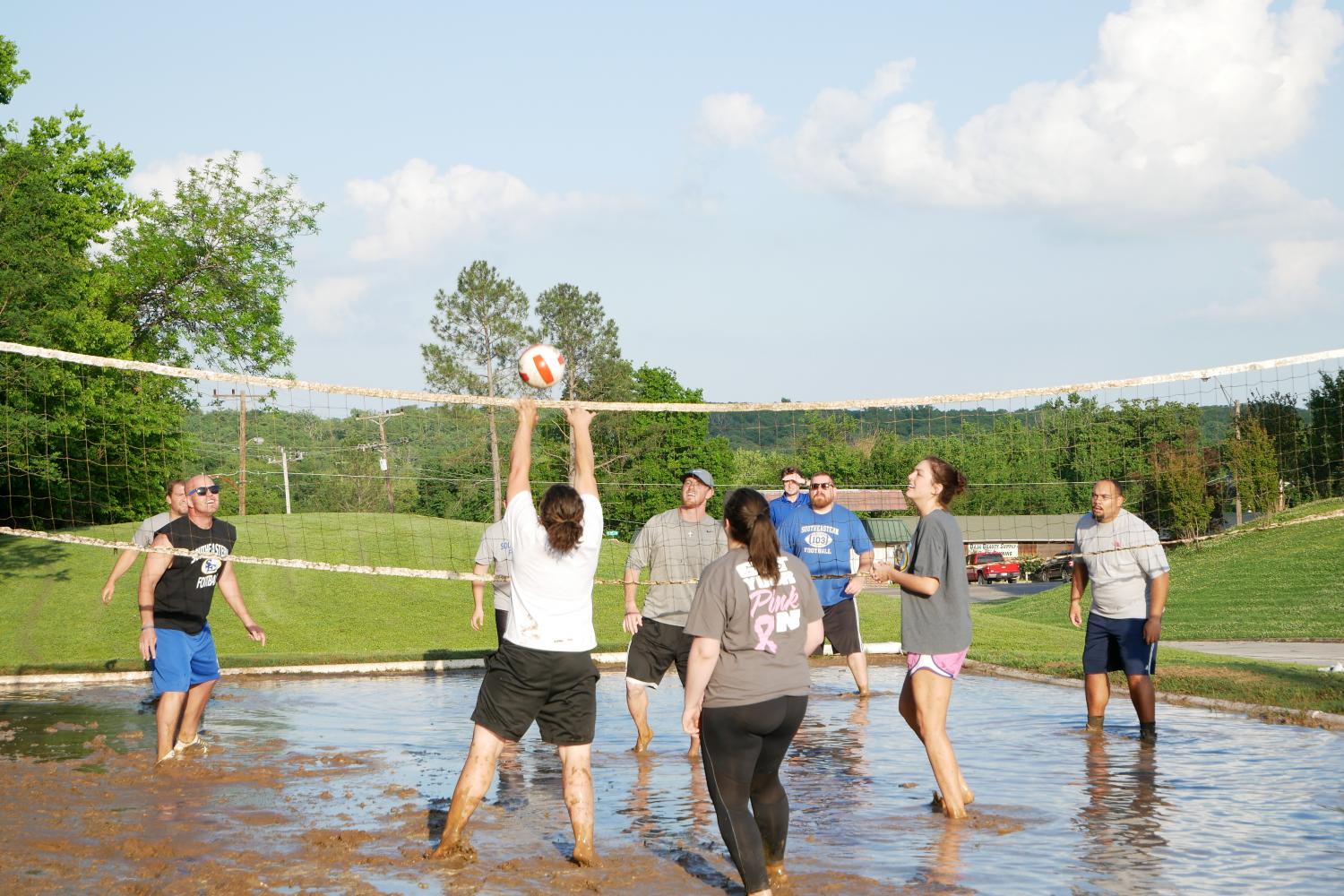 Spring+Fest+teams+competed+in+a+game+of+mud+volleyball+on+Thursday%2C+April+20.