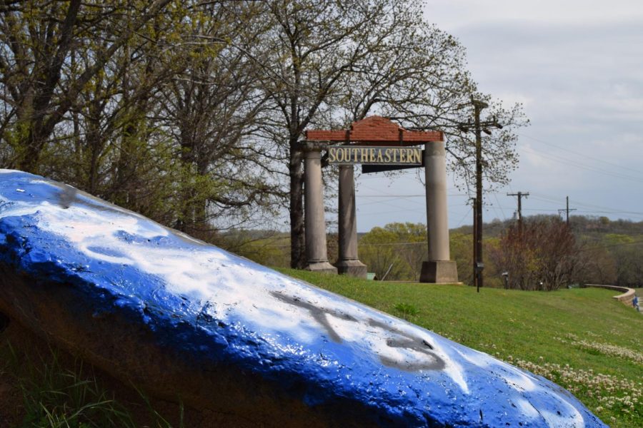 The Greek Rock sits at the northern entrance of campus. Traditionally, Greek Life groups take turns painting over each other. Some of the previous artwork was detailed; the current paint job is graffiti-esque. 