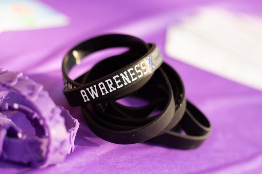 Students and leaders in the community are trying more ways to spread awareness about domestic violence this October. 
