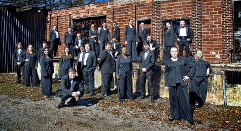 SE Chorale group photo.
