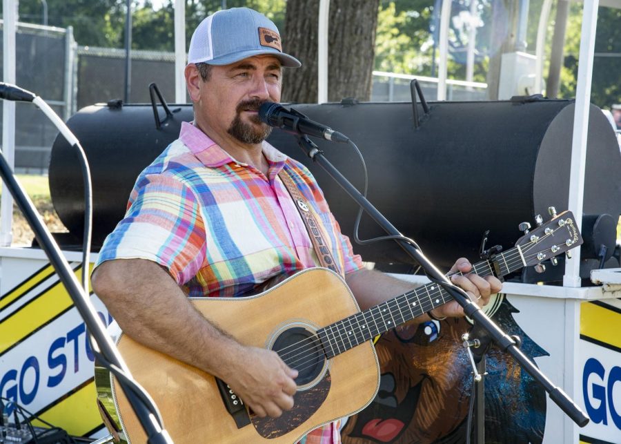 Local favorite Greg Guymon will perform as part of the Stuteville Chevrolet Tailgate Alley concert series on Nov. 16.